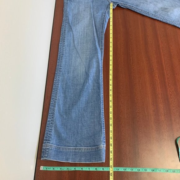 Eddie Bauer Jeans - Picture 3 of 7